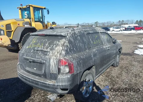 2014 Jeep Compass Limited z USA, uszkodzony, nr VIN 1C4NJDCBXED867459